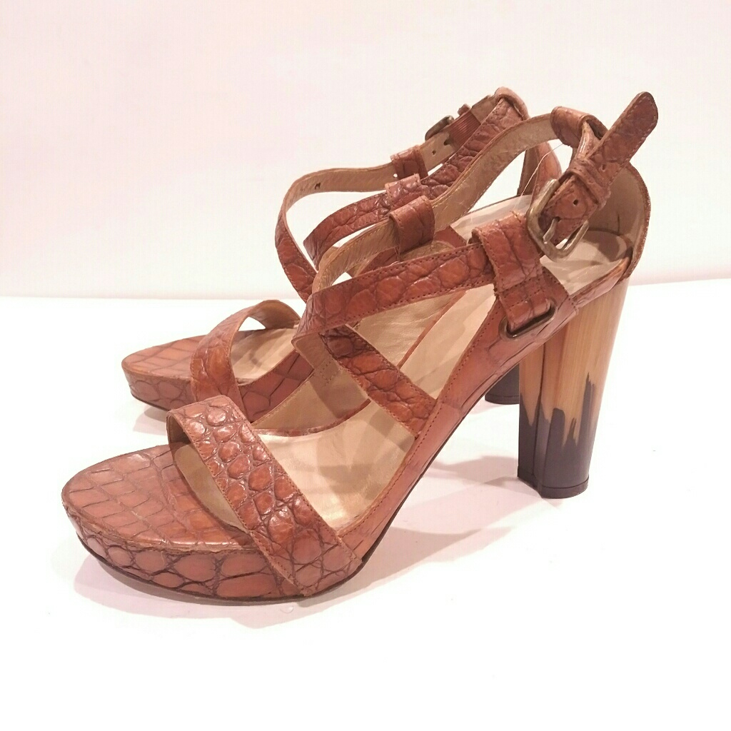 Stuart Weitzman Women's Strappy Heel Croco Tan 7